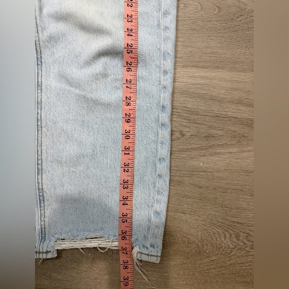 American Eagle Outfitters Light Wash Women’s Jeans - Picture 11 of 11